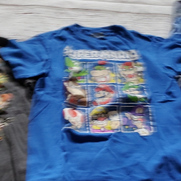 BOYS GRAPHIC TEES BUNDLE - Picture 5 of 11